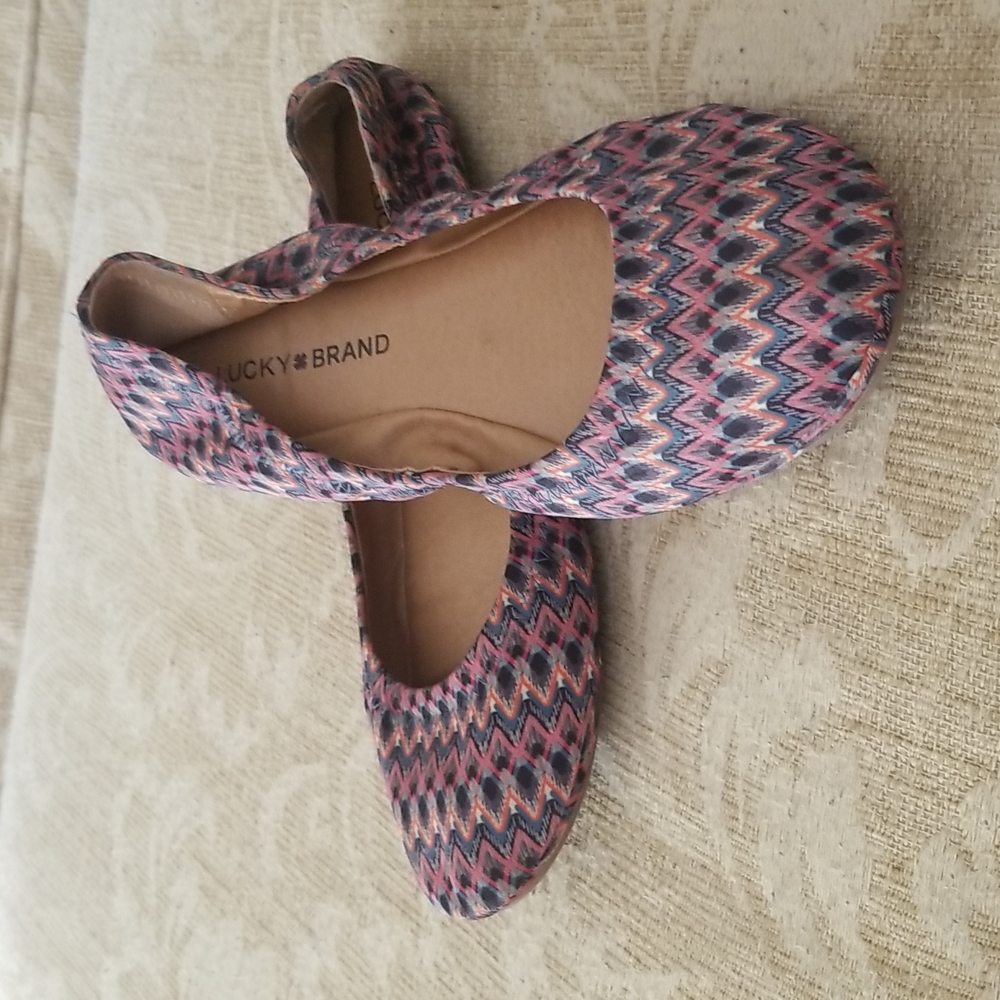 LUCKY BRAND EMMIE FLATS 8.5